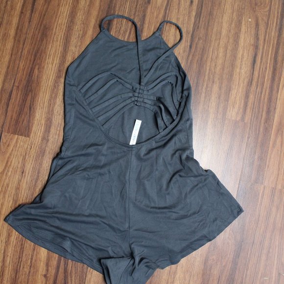 💋☕️Fabletics Kyla Romper - Picture 2 of 7